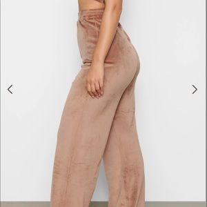 SKIMS Velour Wide Leg Pant Sienna